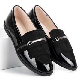 Ideal Shoes Svartlackade loafers 1