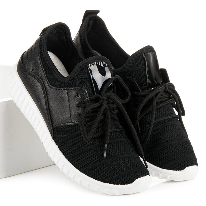 Svarta slip-on sneakers 1