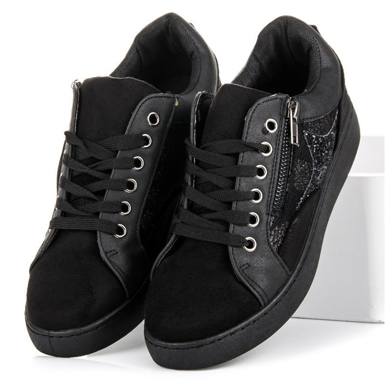 Erynn Trendiga bundna sneakers svart 1