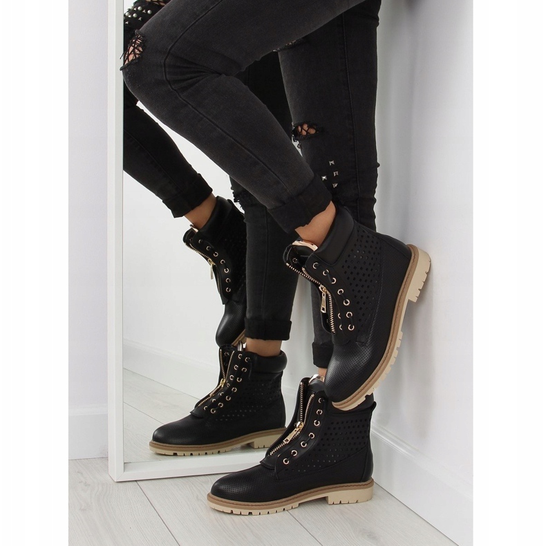 Genombrutna balmanas, gulddragkedja, svart R103 Svart 1