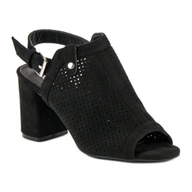 Genombrutna sandaler med ovandel svart 1