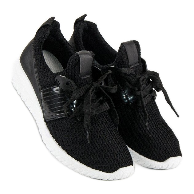 Textila sportskor svart 1