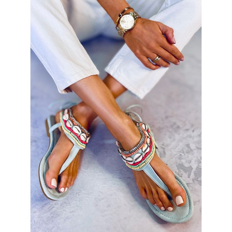 BM Sandaler med blå pärlor 8241 L.BLUE 2