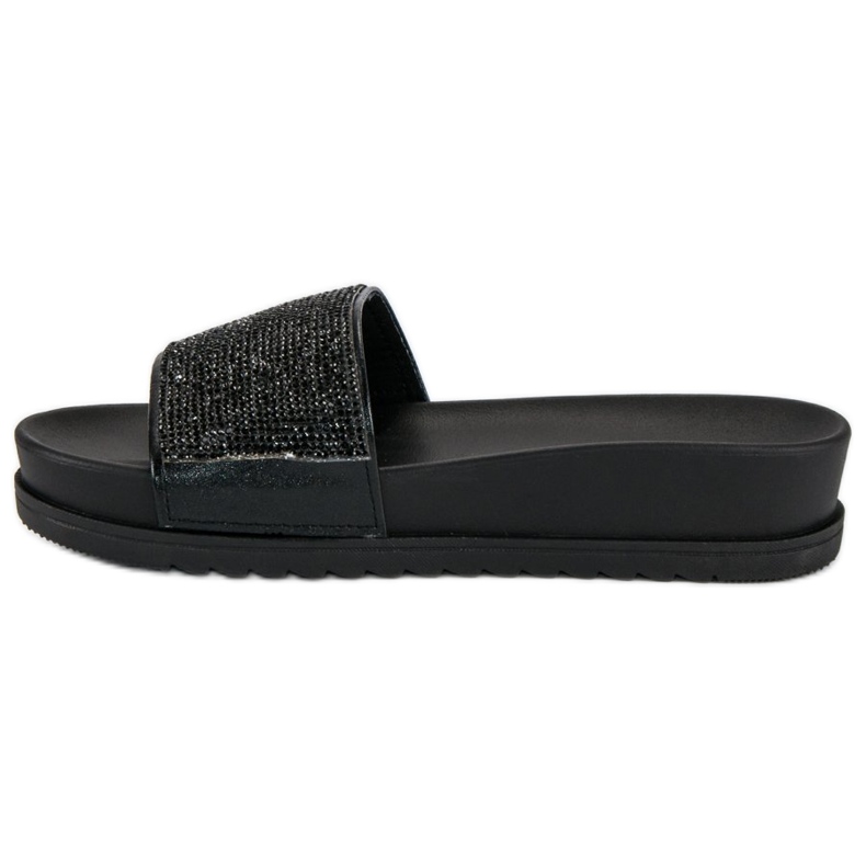 Snygga svarta tofflor 1