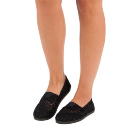 Svarta ballerinor i spets 1