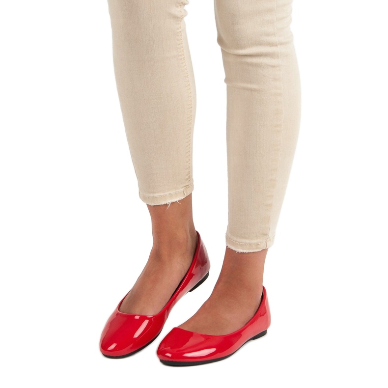 Diamantique Lackerade ballerinor röd 1