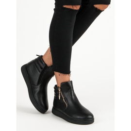 Svarta sneakers ovanför ankeln 1