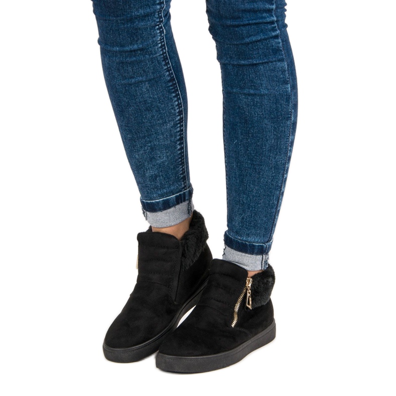 Sport Svarta sneakers ovanför ankeln 1