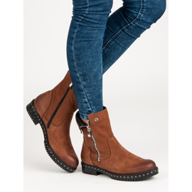 Bruna skinnstövlar från VINCEZA 2