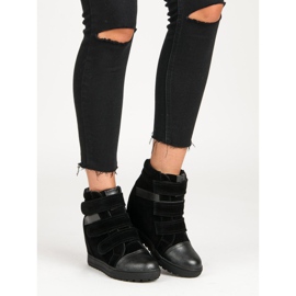 J. Star Svarta kardborre sneakers 1