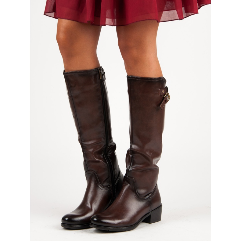Bruna stövlar från VINCEZA 1