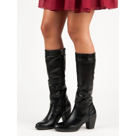 Stövlar på ett inlägg VINCEZA svart 1