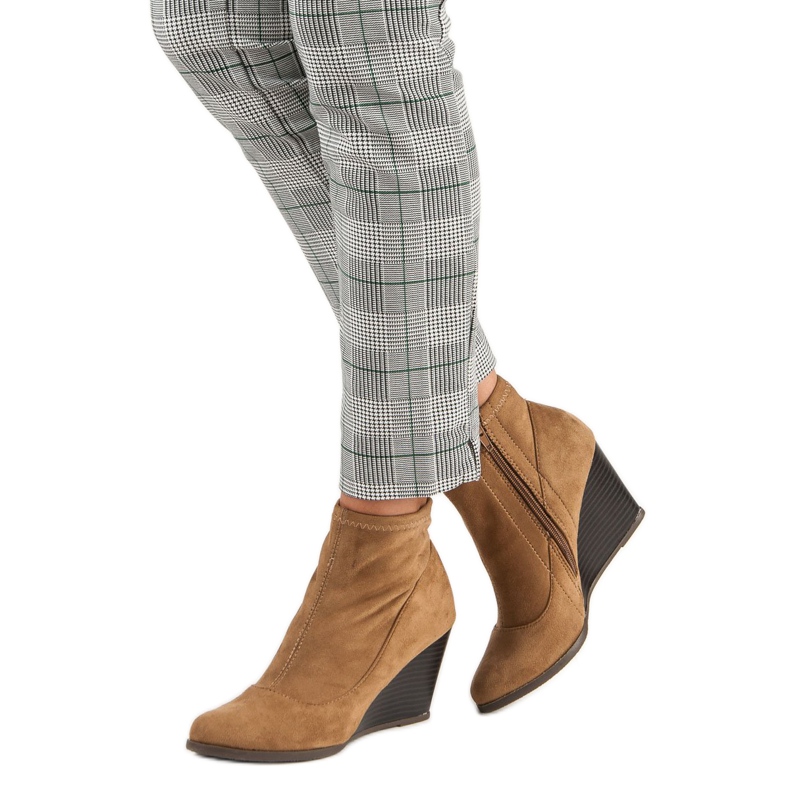 Corina Stövletter i mocka med klackar brun 2