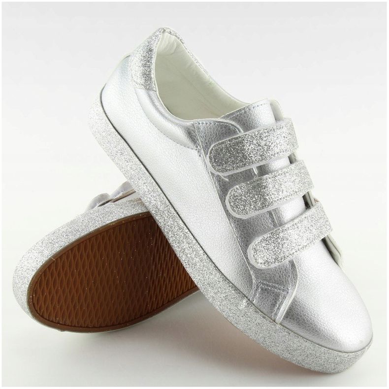 Silver sneakers med kardborreförslutning XL10P Silver grå gul 2