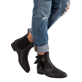 Vices Svarta gummistövlar, skruvstäd 2