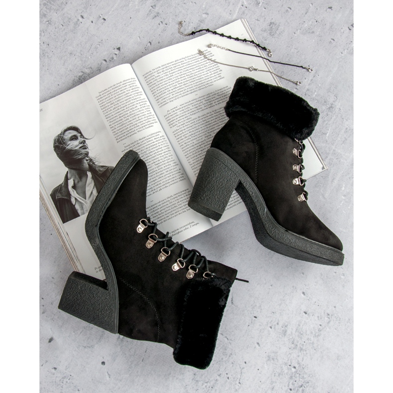 Seastar Snörskor med päls svart 1