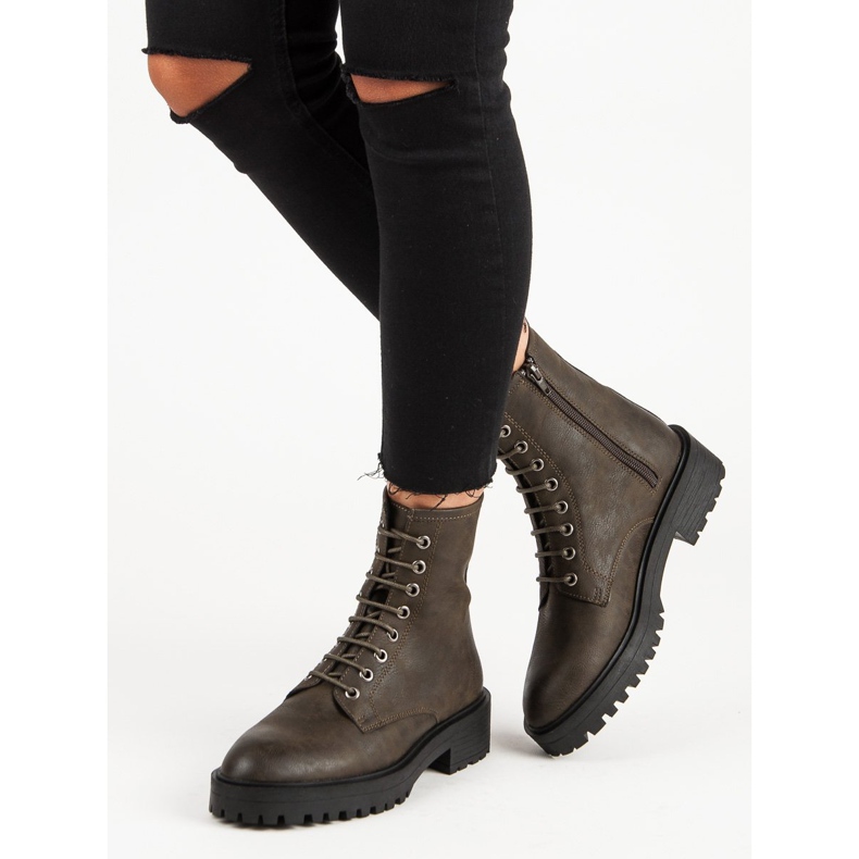 Corina Snygga arbetsskor grön 2