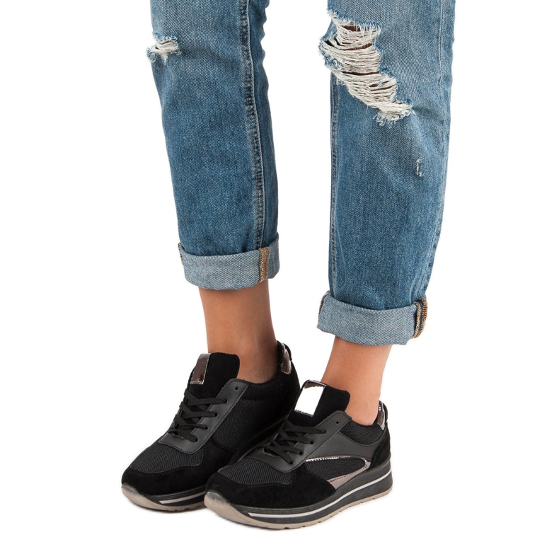 Trendiga sportskor svart 1