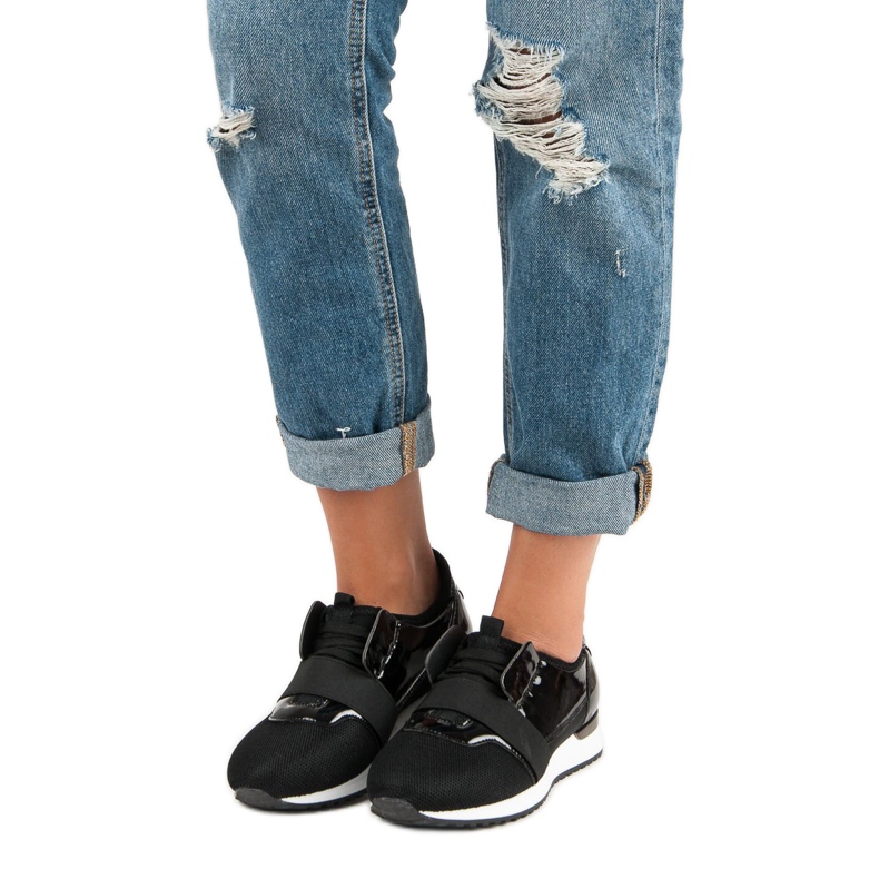 Slip-on sportskor svart 1