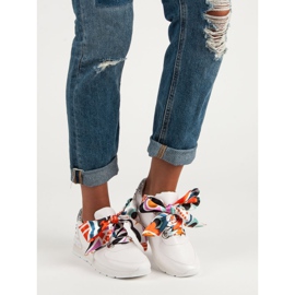 Trendiga bundna sneakers vit 1