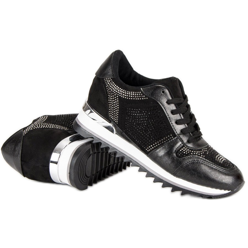 Snygga svarta sneakers 1