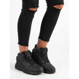 Svarta stövlar ovanför fotleden 2