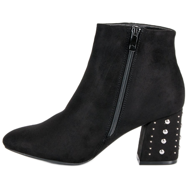 Snygga stövlar på stolpen svart 1