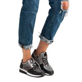 Snygga sportskor svart 1