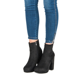 Small Swan Klassiska stövlar på stolpen svart 2