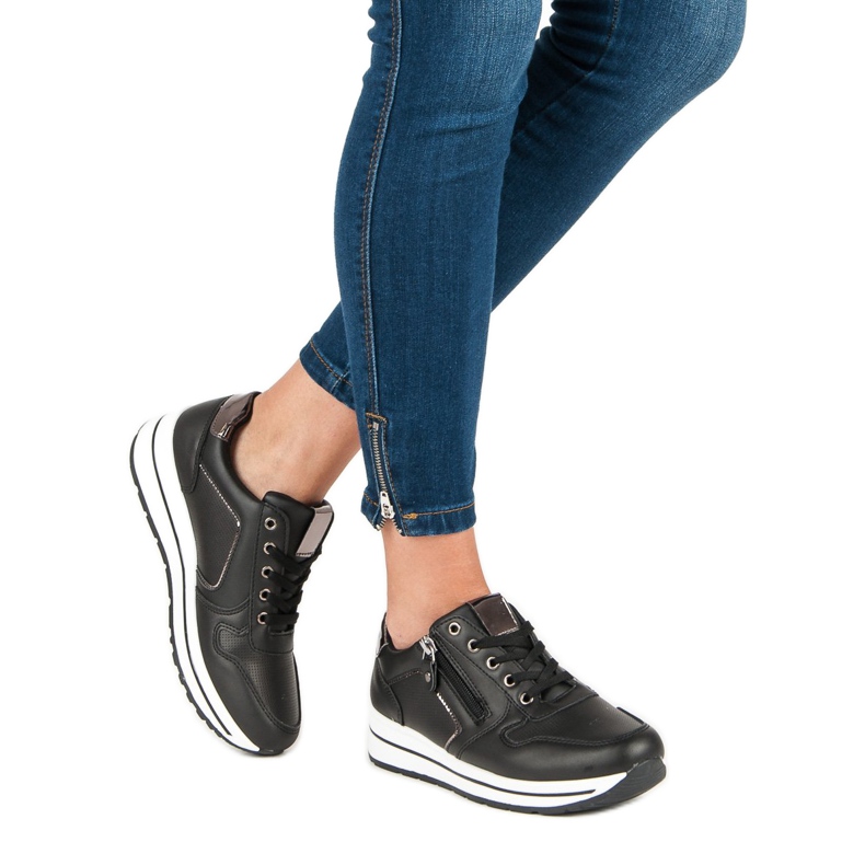 Slip-on sportskor svart 2