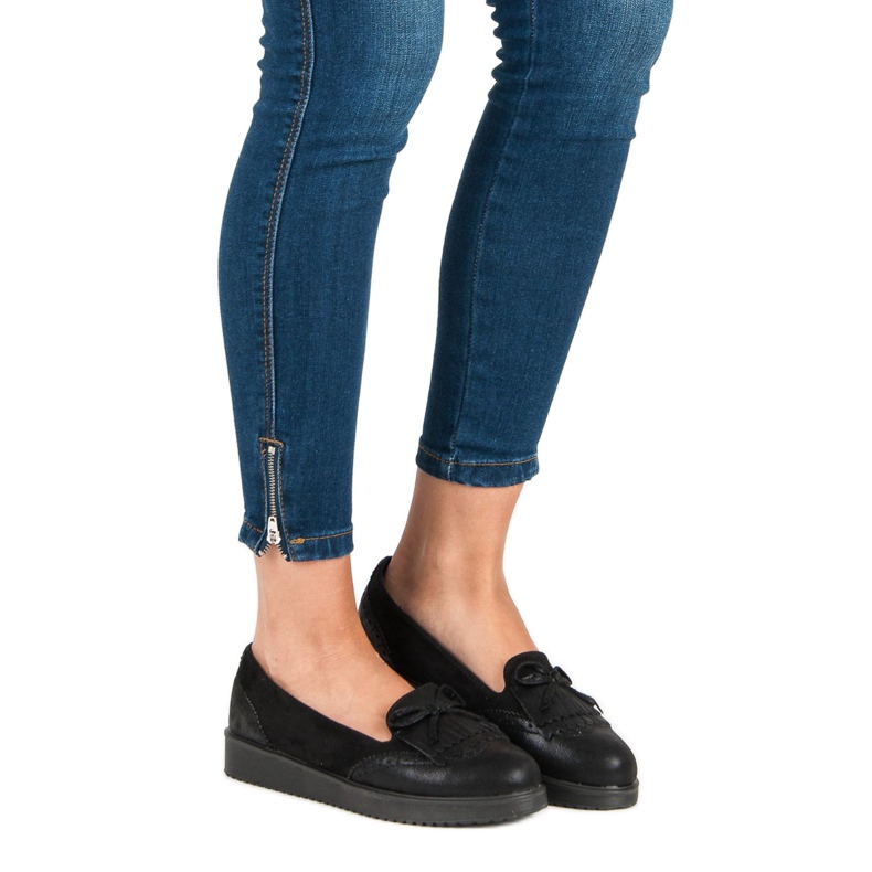 Ch. Creation Svarta loafers 1