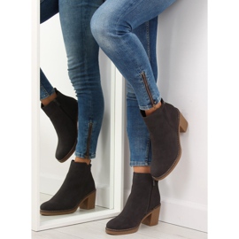 Grå Högklackade stövlar 7B670 Grå 2