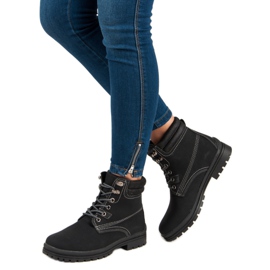 Svart bundna vandringsskor 2