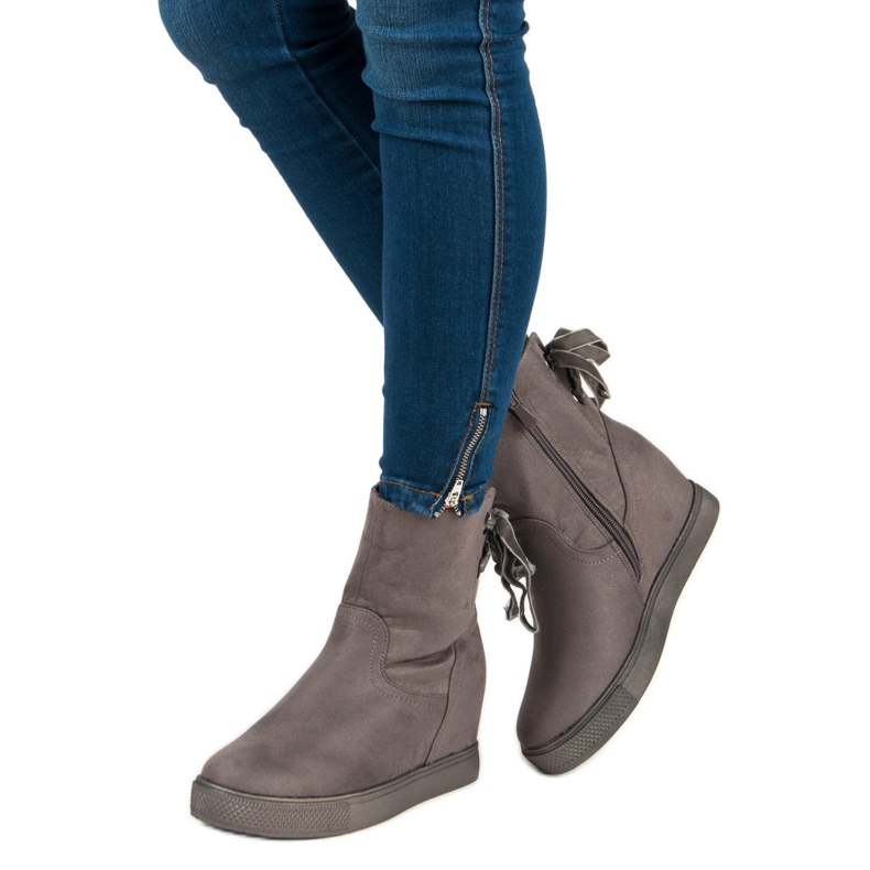 Bestelle Burgundy kilstövlar grå 2