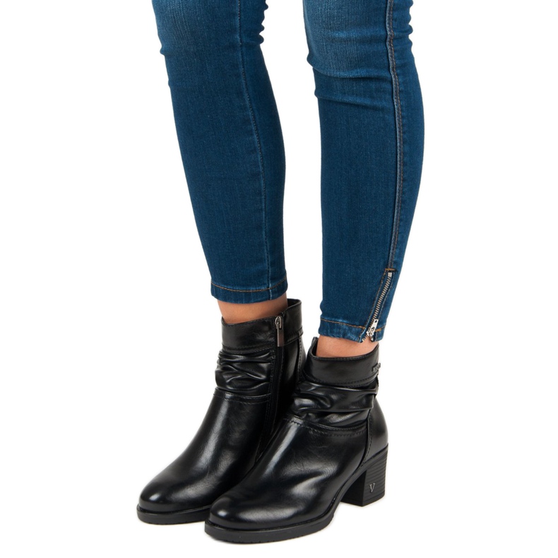 VINCEZA svarta damstövlar 1