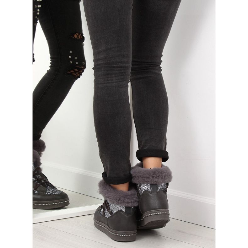 AX05 gråmånesnöskor 1