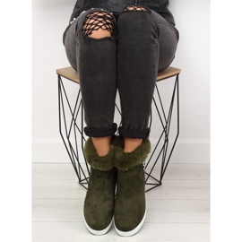 Sneakers för ankelisolerade gröna NB252P Army Green 1