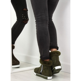 Sneakers för ankelisolerade gröna NB252P Army Green 2