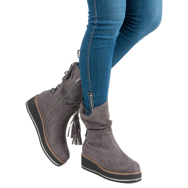 Forever Folie Stövletter i mocka med klackar grå 1