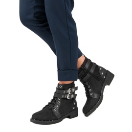 Clowse Moderiktiga kängor svart 2