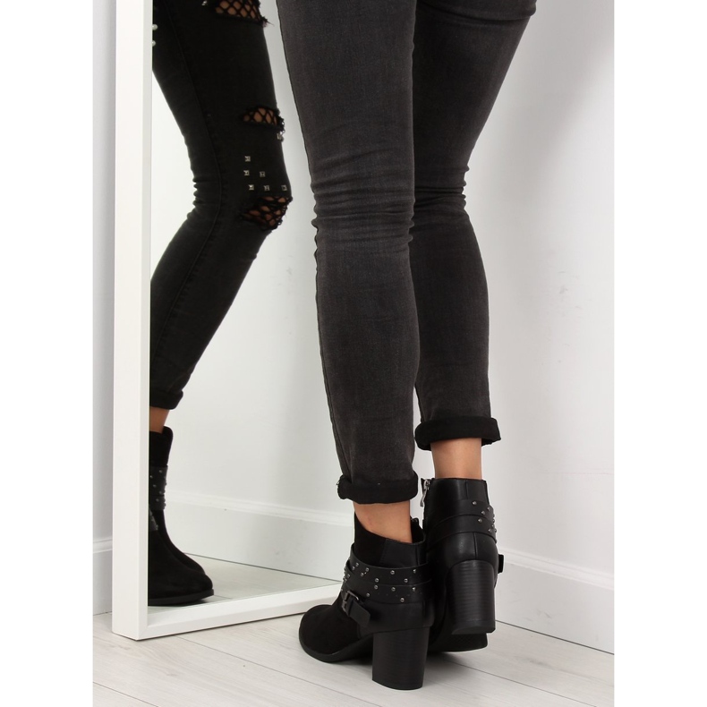 Stövlar på en stabil häl svart G-36 Svart 2