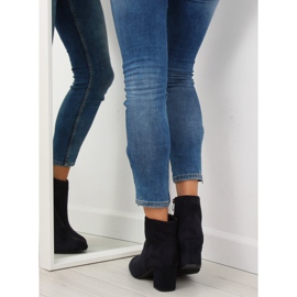 Marinblå högklackade stövlar F780 blå 1