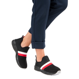 Svarta slip-on sneakers 2