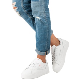 Fila Overstate L Låg Wmn vit 5