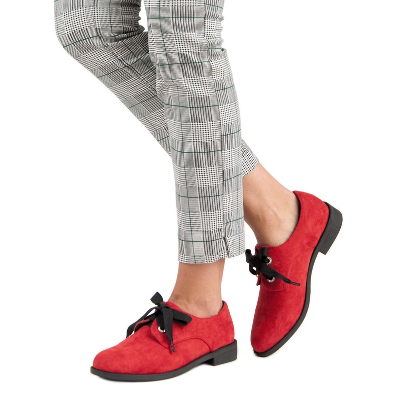 Bestelle Röda mockaskor 1