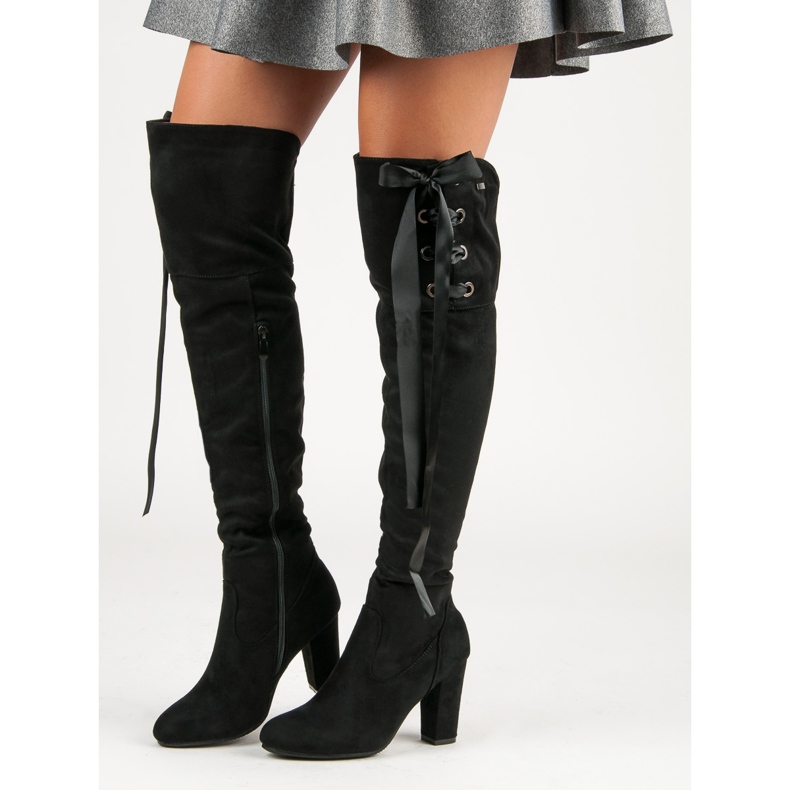 R'S Svarta mockamusketer 2