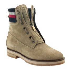Tommy Hilfiger West 9B 102 brun 1