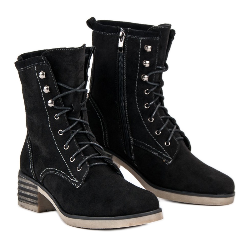 Filippo Arbetare i svart mocka 1