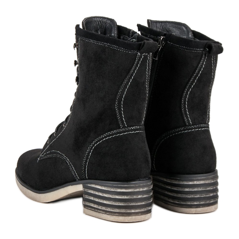 Filippo Arbetare i svart mocka 2