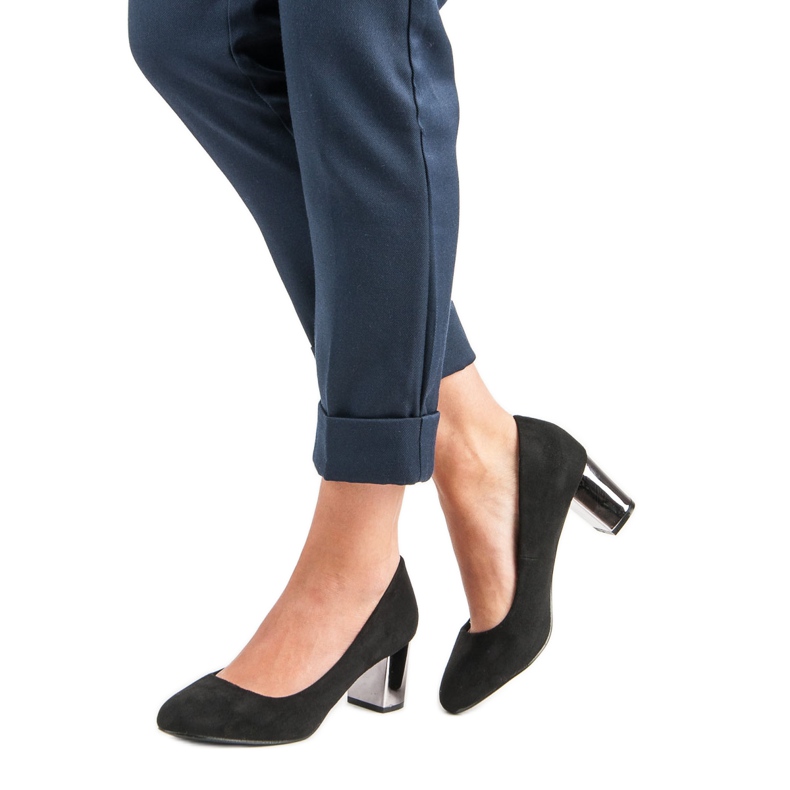 Eleganta pumpar svart 2